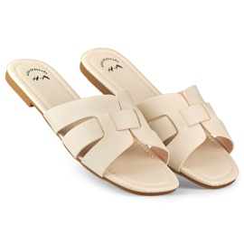 Chaussons femme beiges à semelle plate 1
