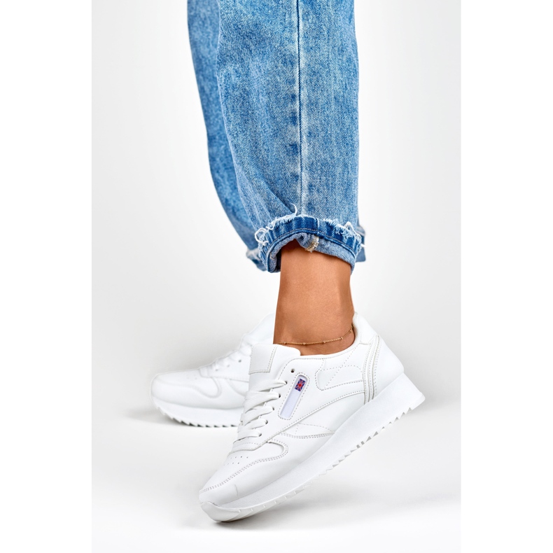 Baskets blanches classiques pour femmes 2