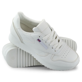 Baskets blanches classiques pour femmes 5