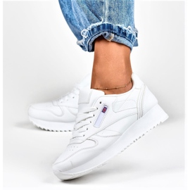 Baskets blanches classiques pour femmes 6