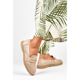 Chaussures ajourées pour femmes avec un brillant doré beige 3