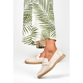 Chaussures ajourées pour femmes avec un brillant argenté beige 3
