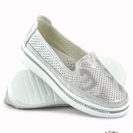 Chaussures femme en cuir ajouré argent 1