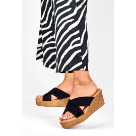 Chaussons compensés noirs femme 2