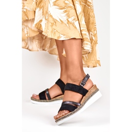 Sandales noires pour dames sur un coin bas le noir 2