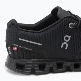 On Running Sur les chaussures de course Cloud 5 5998905 le noir 4