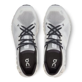 On Running Chaussures De Running Cloud X 3 M 6098706 blanche 4