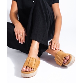 Claquettes espadrilles en daim camel Shelovet beige 3