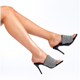 Elégantes sandales à talons noires Shelovet avec zircons 1