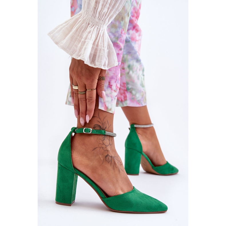 Escarpins en daim avec oxyde de zirconium vert 2