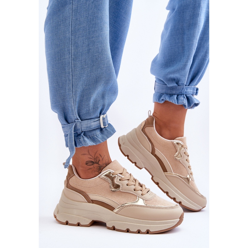 FG2 Icônes de chaussures de sport plate-forme beige à talon plat 2 FG2 Icônes de chaussures de sport plate-forme beige à talon plat 2