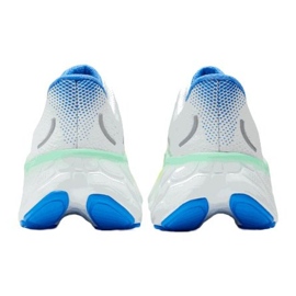 New Balance Fresh Foam Plus v4 chaussures de course W NBWMORCW4 blanche 5