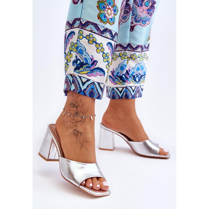 Chaussons Classiques en Cuir pour Femme Argent Loara 1