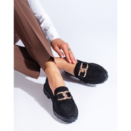 Bottes en daim noir avec une chaîne de Shelovet le noir 3