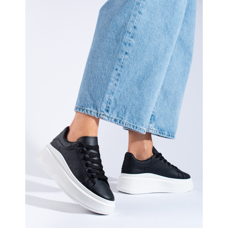 Chaussures de sport femme Shelovet noir blanc 1