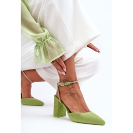 Escarpins En Daim Avec Bande Décorative Vert Lirosa 4