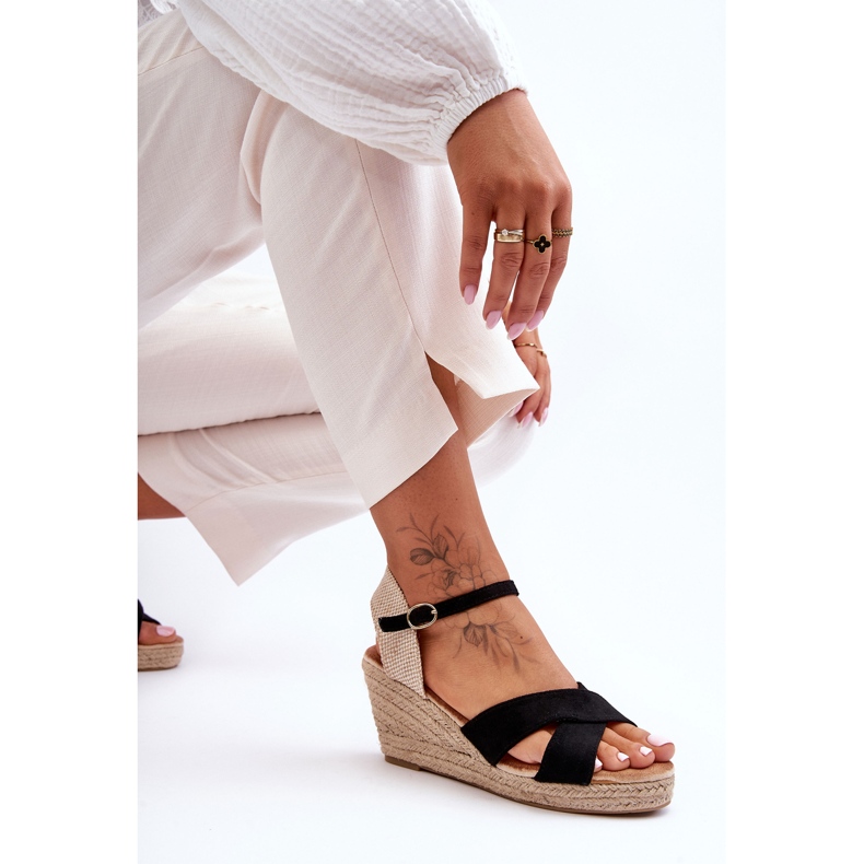 Sandales compensées en daim tressées pour femmes noires Tessa le noir 2