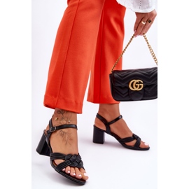 Sandales En Cuir Sur Un Talon Meriel Noir le noir 1