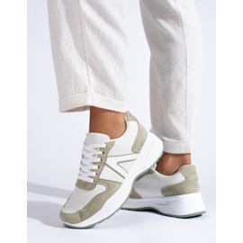 Chaussures de sport pour femmes beiges et blanches de Shelovet 1