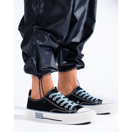 Baskets basses femme Shelovet noires 1