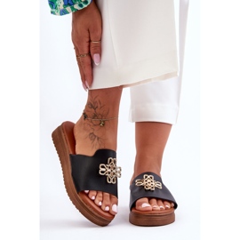 PG1 Chaussons Femme Azera Noirs À Plateforme Avec Décoration le noir 2