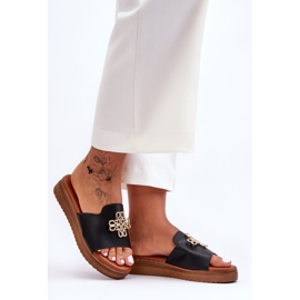 PG1 Chaussons Femme Azera Noirs À Plateforme Avec Décoration le noir 1