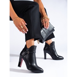 Bottes noires classiques pour femmes Shelovet à talons hauts le noir 1