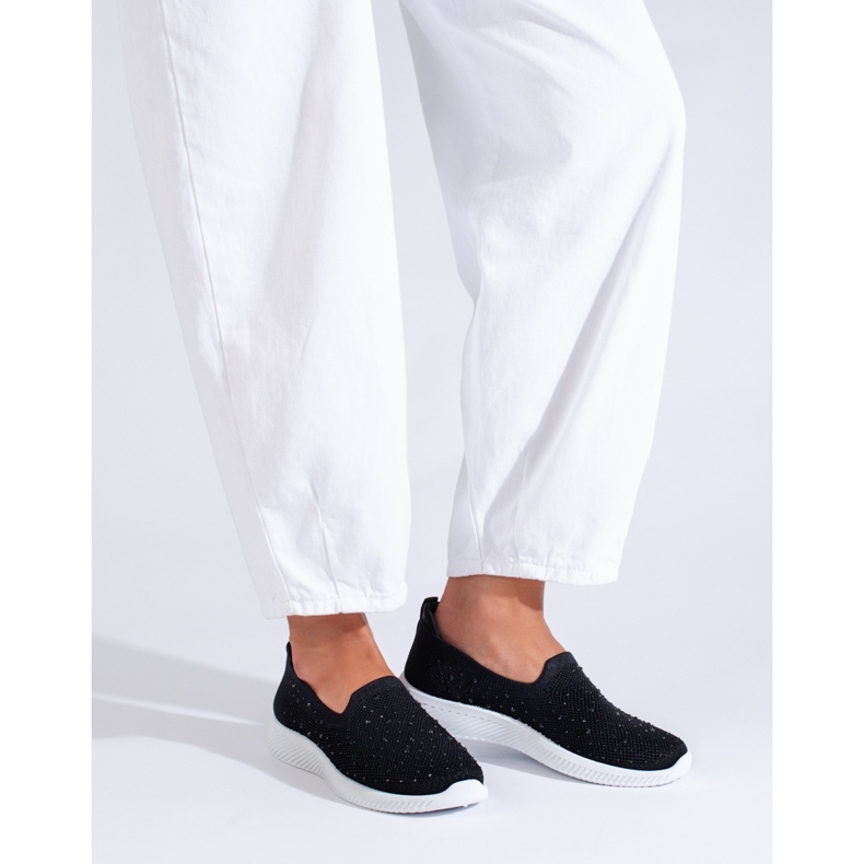 Chaussures à enfiler en tissu noir avec clous de Shelovet le noir 2 Chaussures à enfiler en tissu noir avec clous de Shelovet le noir 2