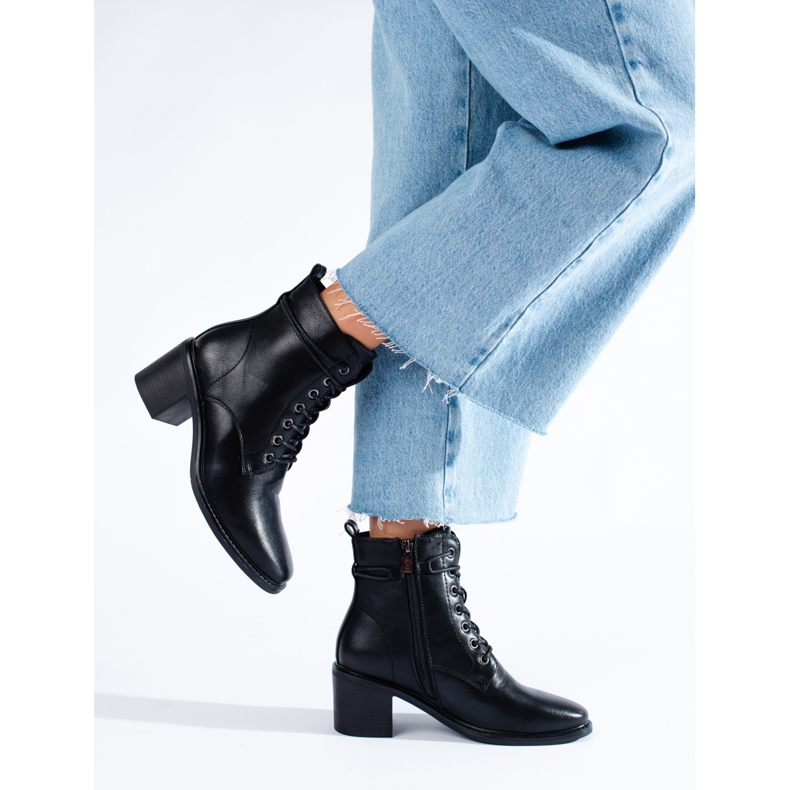 Bottes à lacets Shelovet noires pour femmes en cuir écologique le noir 1