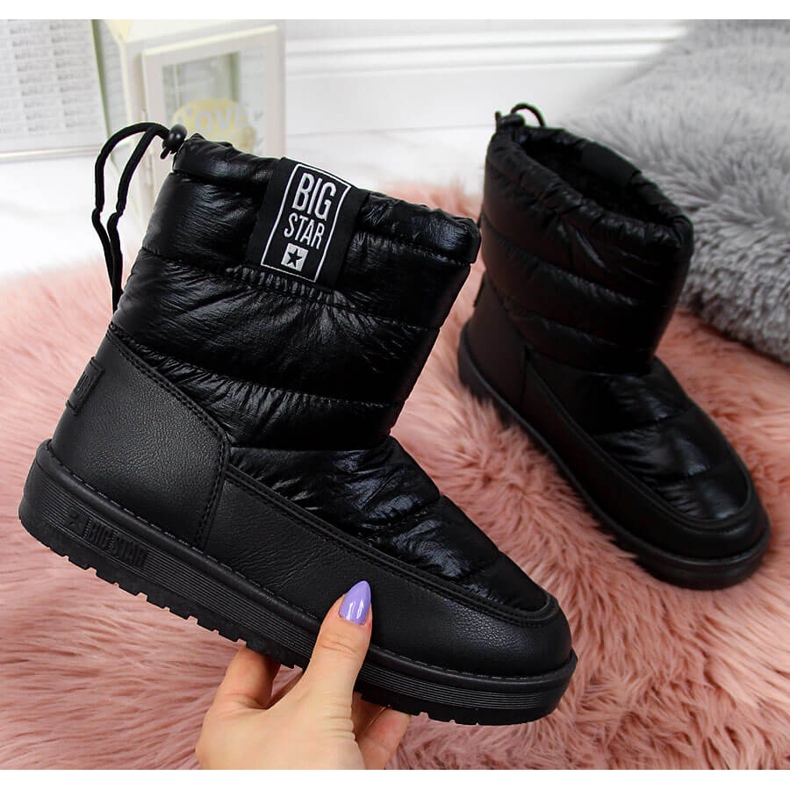 Bottes de neige femme isolées noir Big Star II274120 2