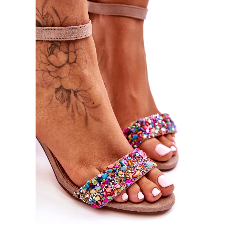 Sandales à talons hauts à la mode avec des pierres décoratives Beige Love Me 1 Sandales à talons hauts à la mode avec des pierres décoratives Beige Love Me 1