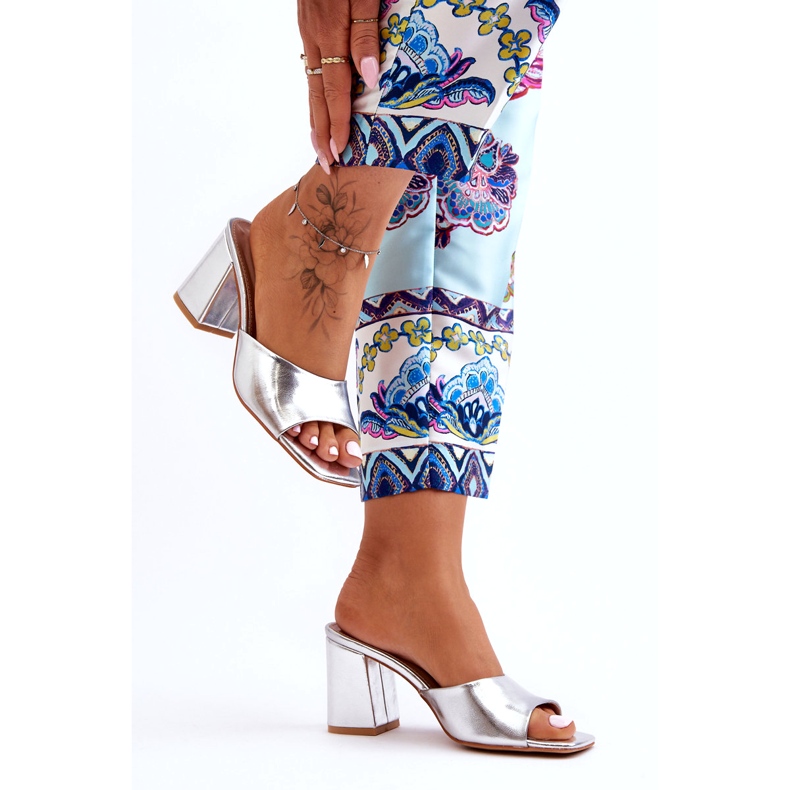 Les tongs Eco-DI-DI-DI-DIMER argent 2 Les tongs Eco-DI-DI-DI-DIMER argent 2