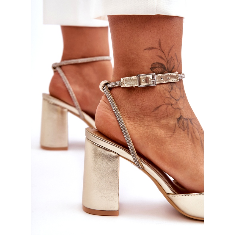 Escarpins en Eco-Cuir avec Bride Décorative, Golden Lirosa d'or 4