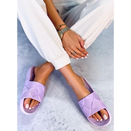 Claquettes en caoutchouc violet Lottner 2
