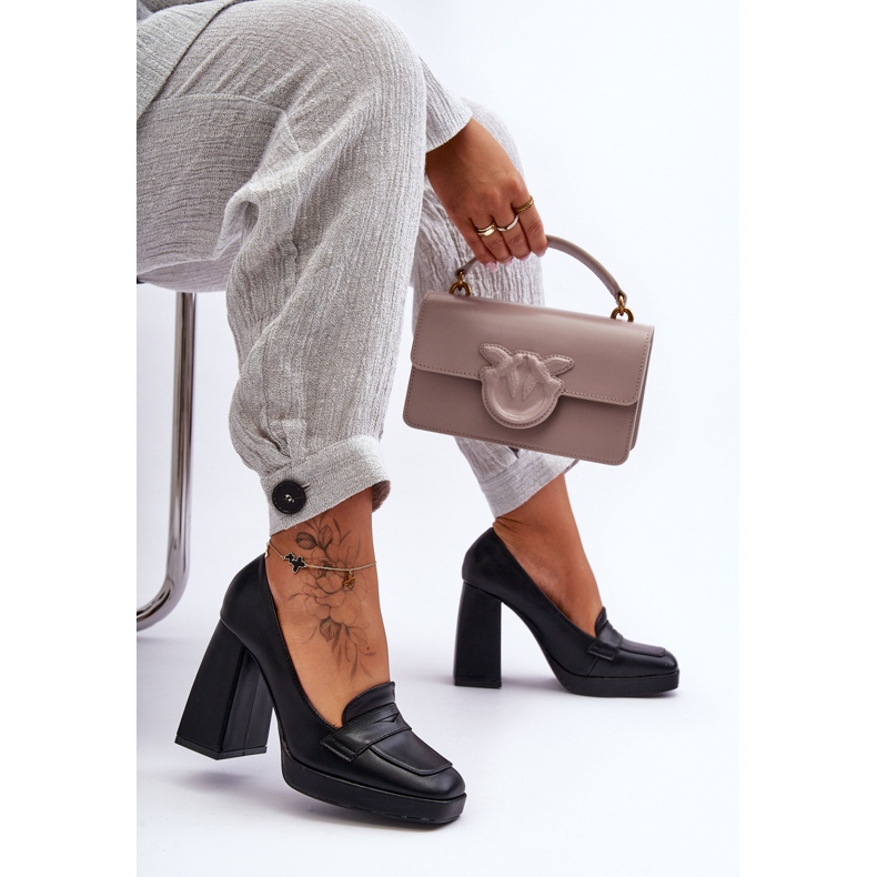 Escarpins noirs à talons hauts Alisa le noir 1