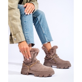 Bottes en daim pour femmes sur la plateforme Shelovet brun 1