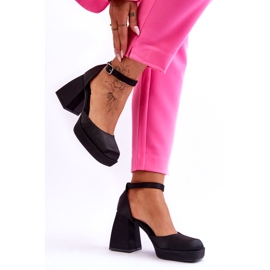 PA1 Escarpins à la mode sur des talons massifs Black Sandia le noir 2