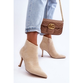 Bottes à Talons Hauts en Daim pour Femme Beige Clair Merisa 8
