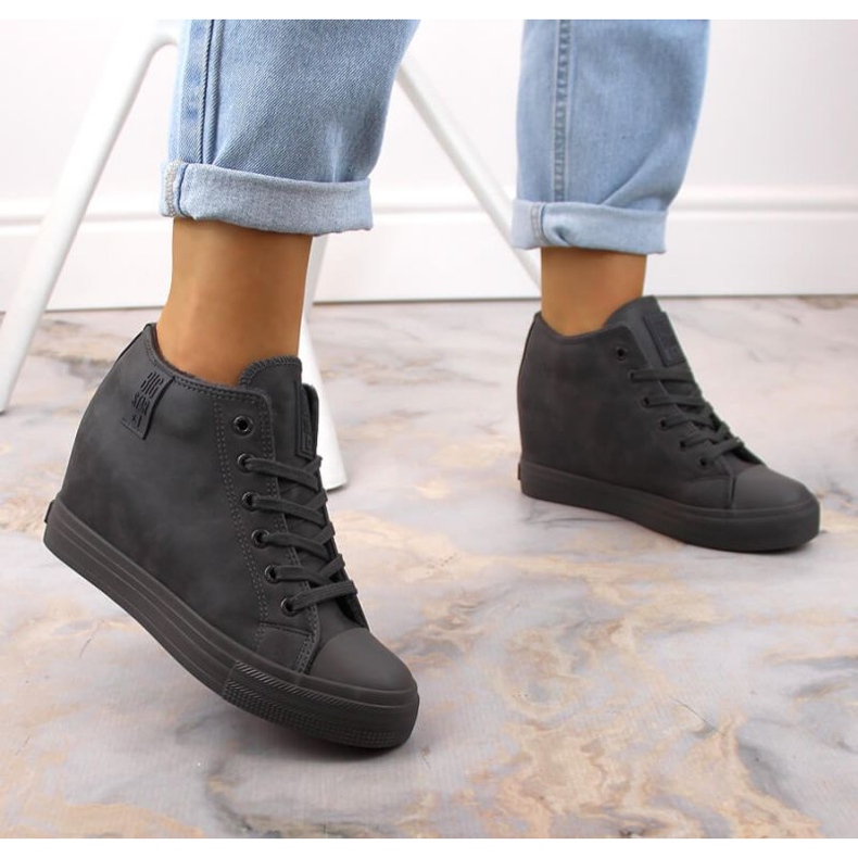 Baskets compensées isolées Big Star W INT1899C gris 2