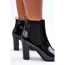 Bottes Laquées Sur Un Talon Noir Evita le noir 9