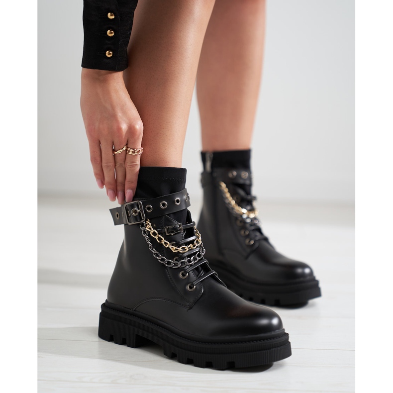 Ouvrières avec chaînes Shelovet le noir 1 Ouvrières avec chaînes Shelovet le noir 1