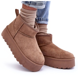 FD1 Bottes de neige en daim sur plateforme en corcoran beige foncé 10