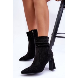 PG1 Bottes à talons en suède noir Mellamene le noir 2