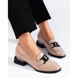 Chaussures femme laquées beiges avec boucle Vinceza 2 Chaussures femme laquées beiges avec boucle Vinceza 2