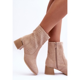 Boots Talon Ajouré Daim Perles Beiges 4