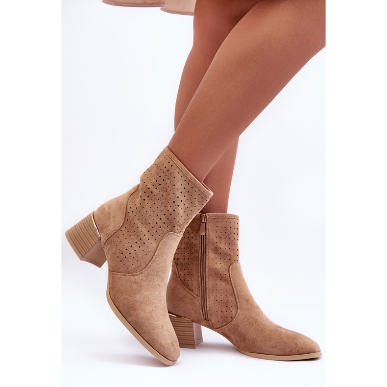 PG1 Boots Talon Ajouré Daim Perles Beige Foncé 2