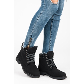 Queentina Trappeurs noirs le noir 2 Queentina Trappeurs noirs le noir 2