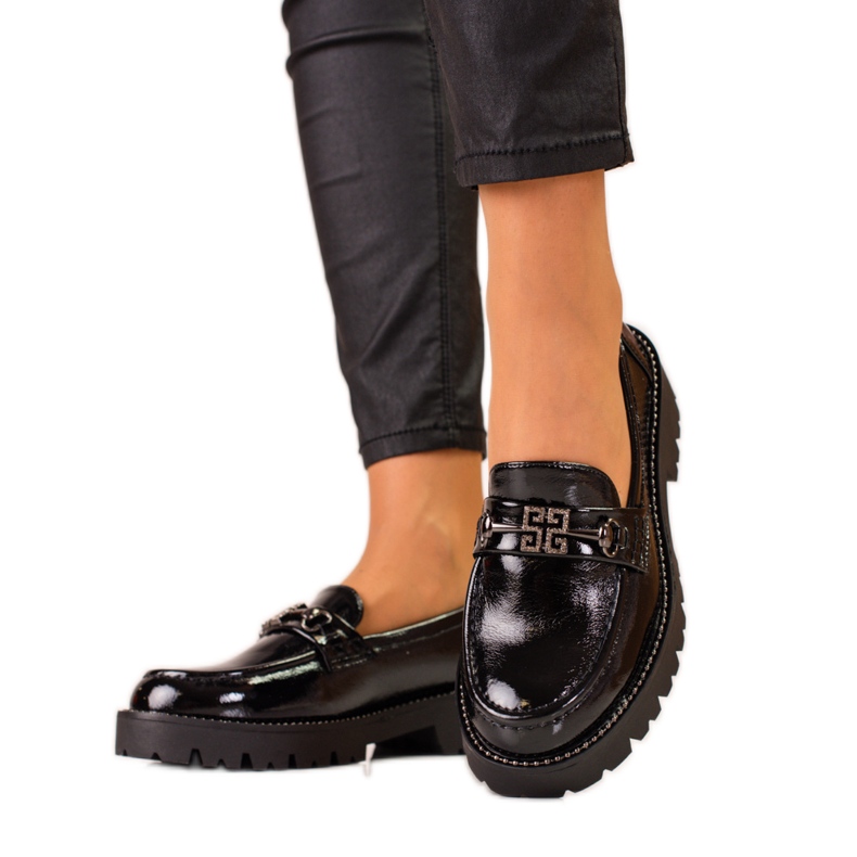 Mocassins femme laqués sur semelle épaisse Shelovet noir 1