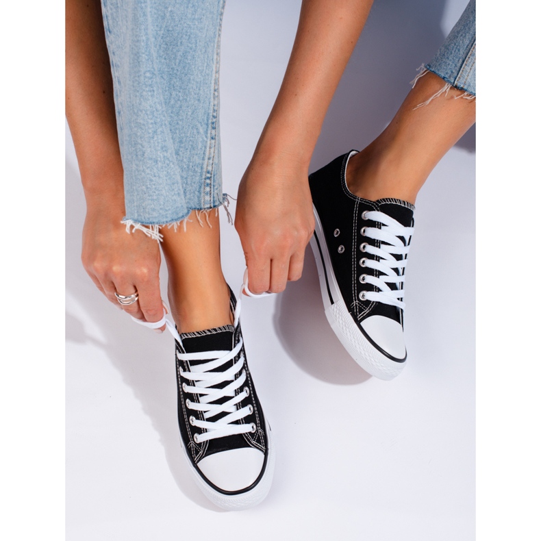 Baskets classiques pour femmes Shelovet noires 1