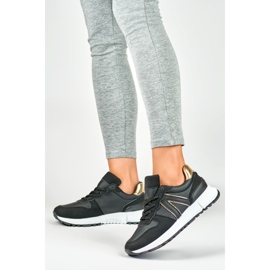 Baskets noires pour femme avec un ajout doré le noir 4